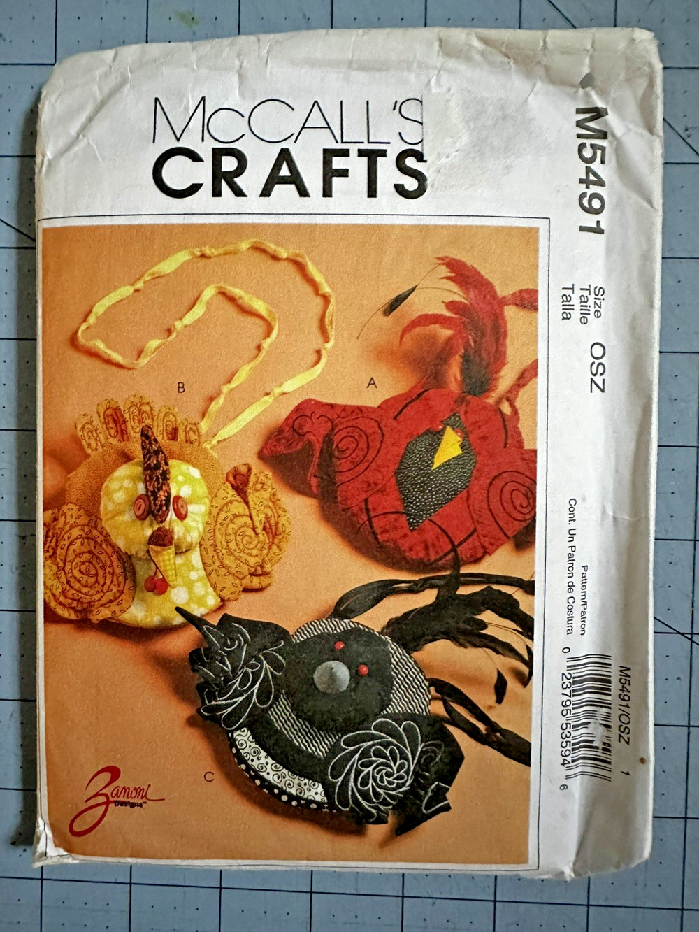 UNCUT McCalls M5491 Bird Purses Chicken, Cardinal & Loon